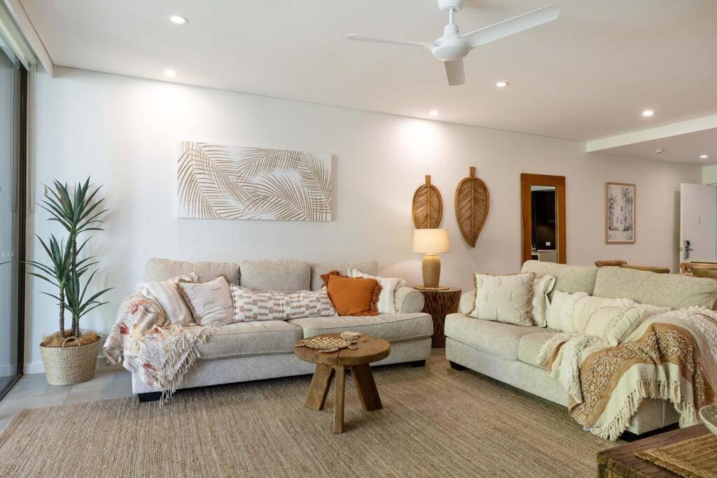 Luxury Port Douglas Beachside 3 Bedroom Sea Temple Apartment With Private Roof Terrace Eksteriør billede