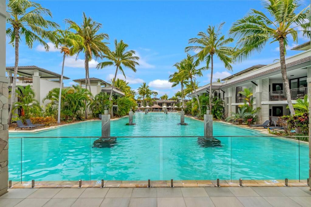 Luxury Port Douglas Beachside 3 Bedroom Sea Temple Apartment With Private Roof Terrace Eksteriør billede