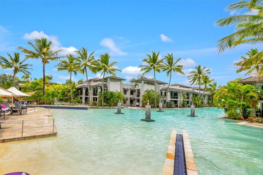 Luxury Port Douglas Beachside 3 Bedroom Sea Temple Apartment With Private Roof Terrace Eksteriør billede